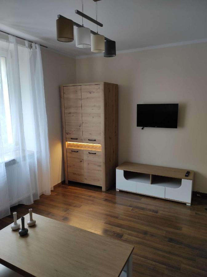 Obok Szczesliwej 7 Apartment Гливице Екстериор снимка